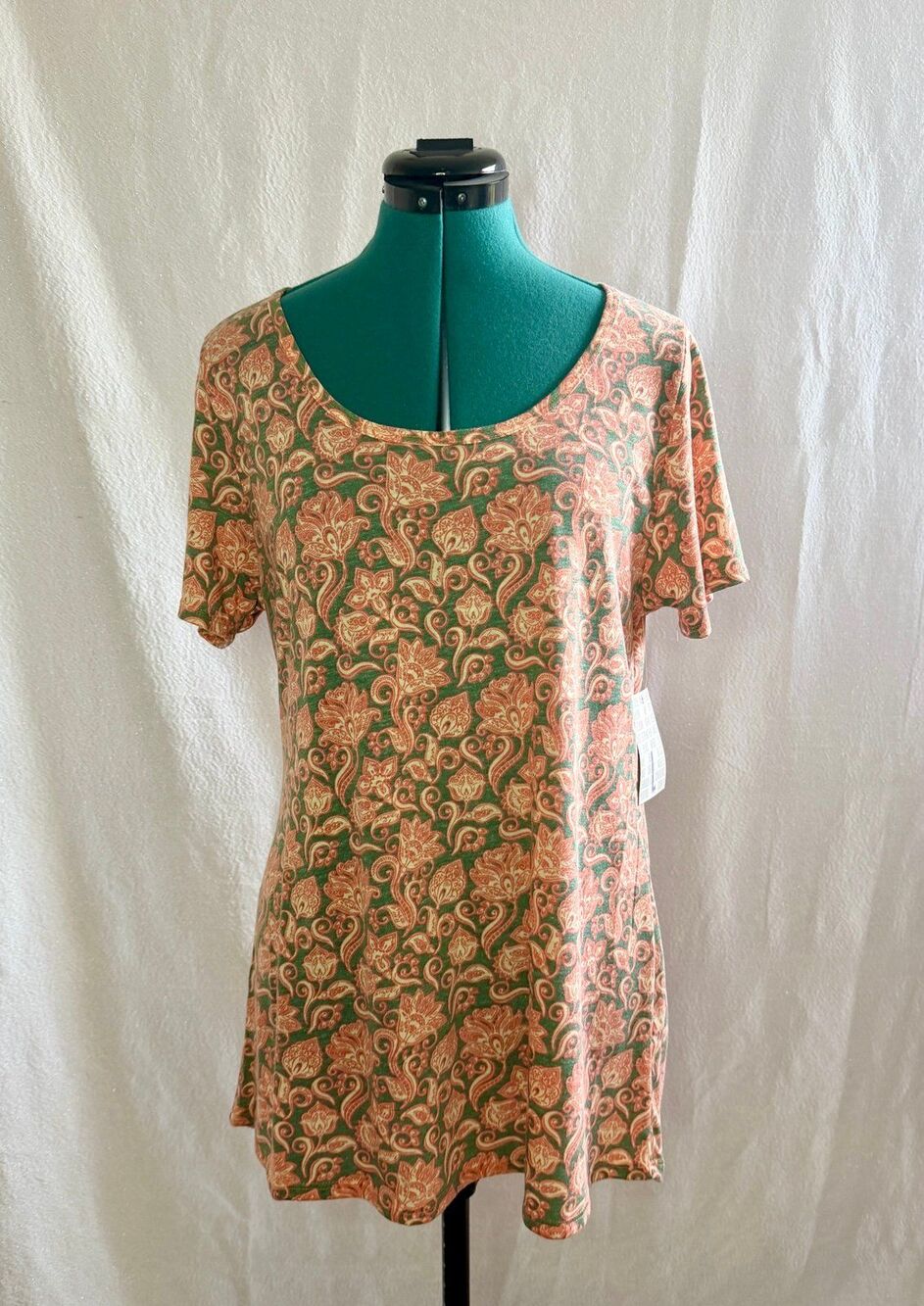 NWT Lularoe Classic T size Large. Brand new with tags.